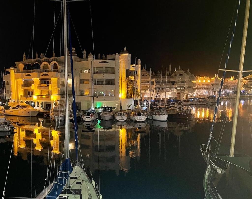 شقة Atico En Puerto Marina بينالماذينا المظهر الخارجي الصورة